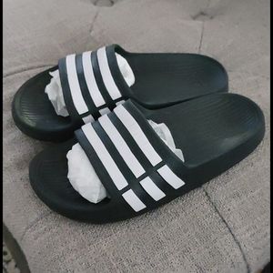 Adidas kids sandals